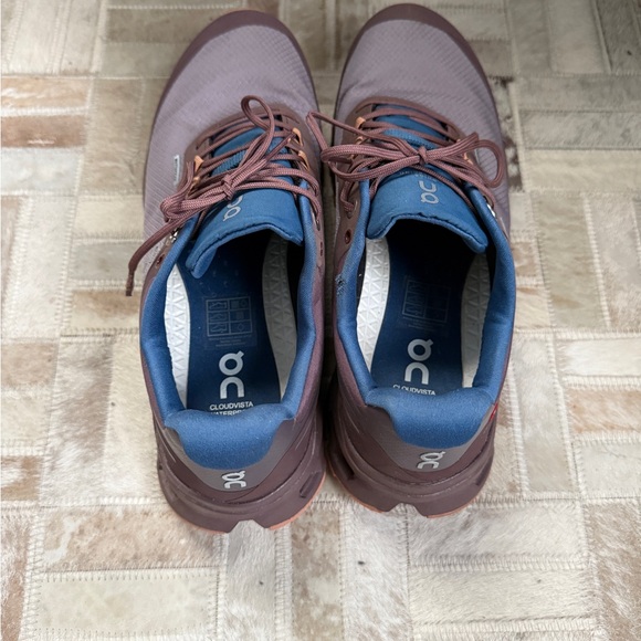 On Cloudvista Waterproof Trail Running Shoe Zinc/Grape - women’s size 8 - Picture 4 of 6
